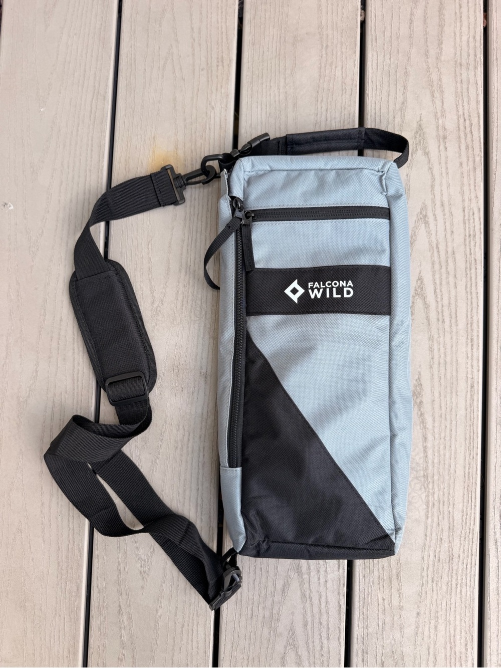 Falcona Wild Mens Light Blue Black Sling Bag Crossbody Hiking Chest Pack OS